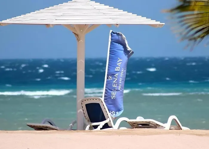Apartmanhotel Selena Bay With Private - Voyage De Reve
