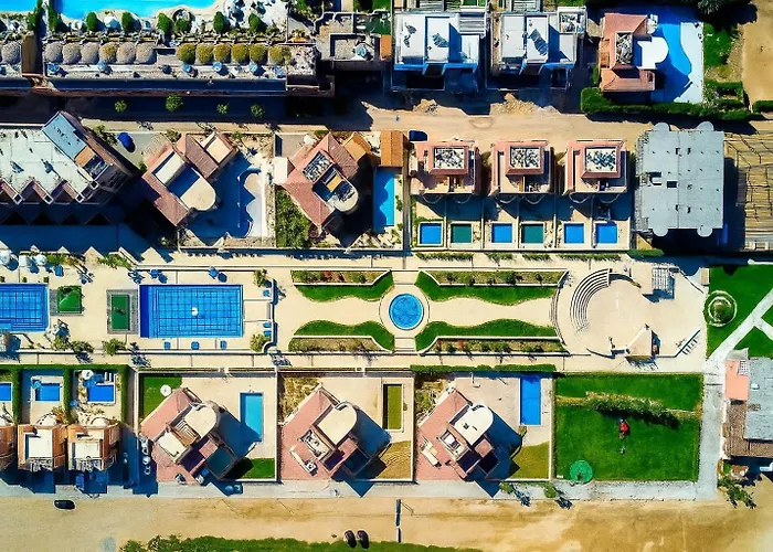 Apartmanhotel Selena Bay With Private - Voyage De Reve Gurdaka